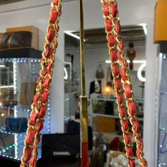 Chanel Vintage Lambskin Satchel Gold Hardware - Picture 3 of 8